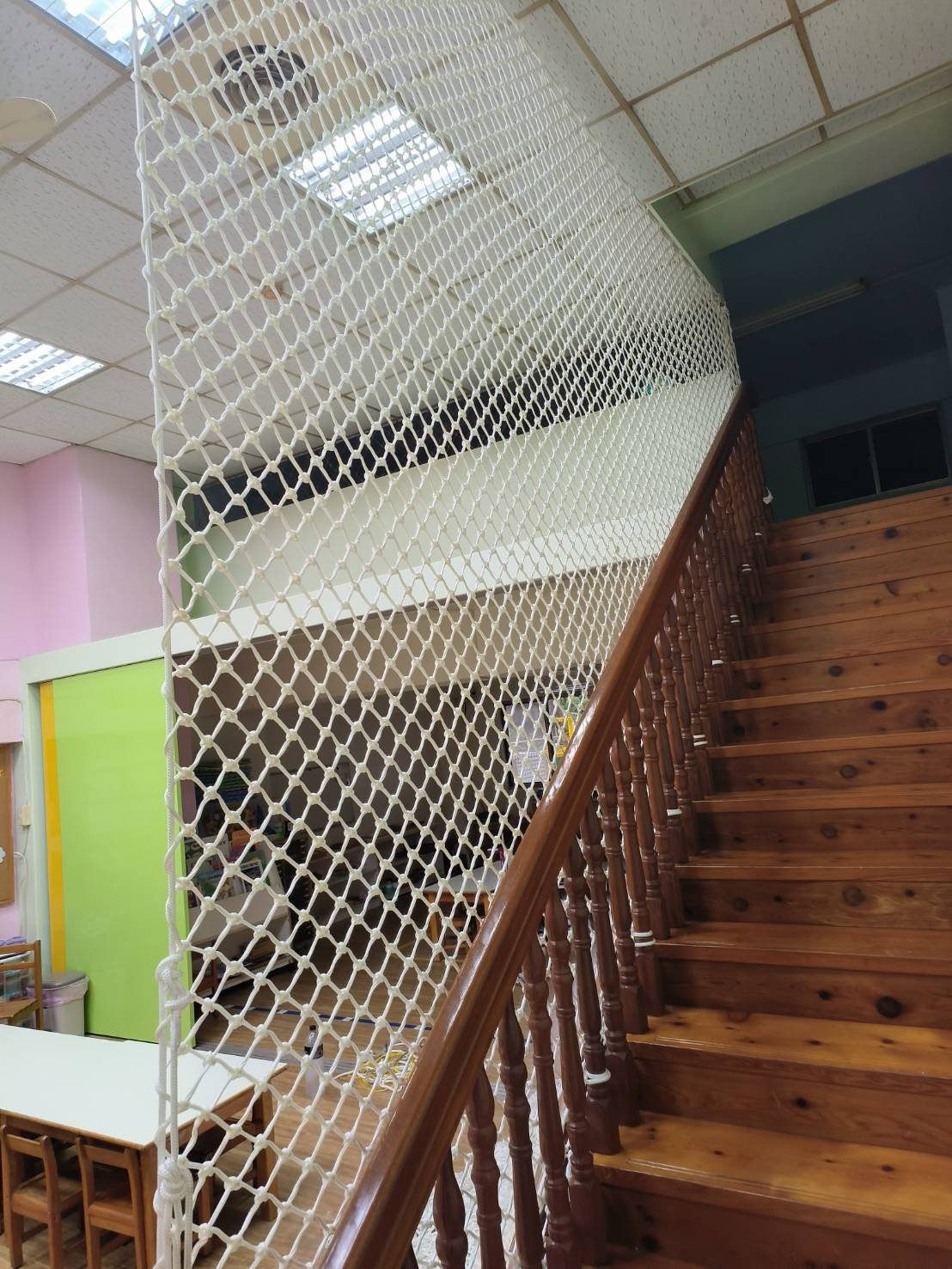 樓梯防護網施工實景6